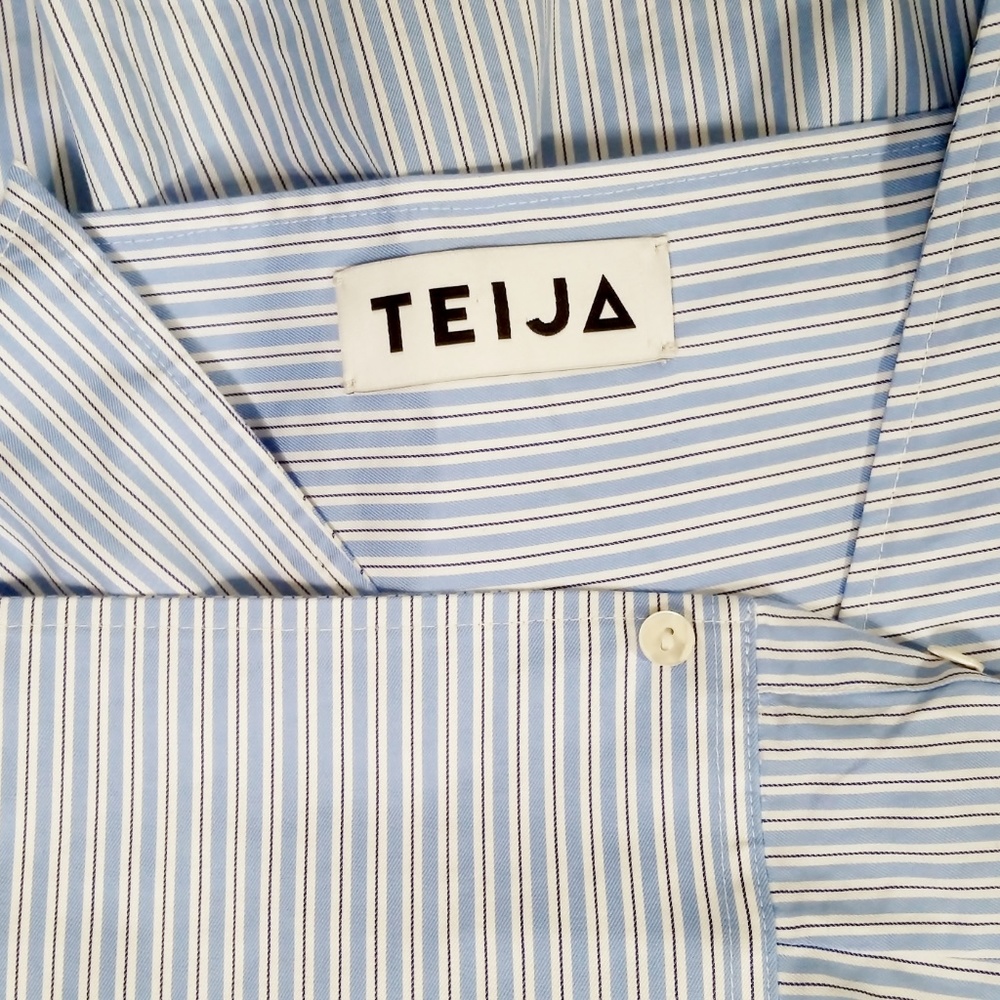 Teija Women's Blue Smocked Striped Cotton Blouse - Picture 5 of 8